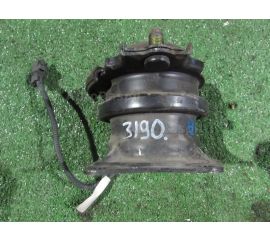 Подушка двигателя