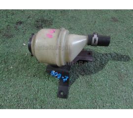 Бачок гидроусилителя руля