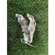 Кронштейн капота Toyota CHASER GX100 1GFE