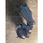 Подушка двигателя Toyota MARK II GX110 1GFE