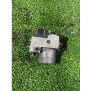 Блок ABS Nissan CEFIRO A32 VQ20DE