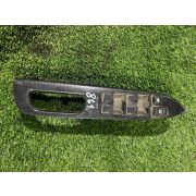 Блок упр. стеклоподъемниками Toyota WISH ZNE10G 1ZZFE