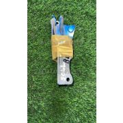 Кронштейн капота Subaru LEGACY BE5 EJ20