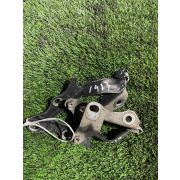 Кронштейн капота Toyota CARINA ED ST180 4SFE