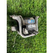 Подушка двигателя Toyota VITZ SCP10 1SZFE