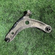 Рычаг Toyota VITZ SCP90 2SZFE