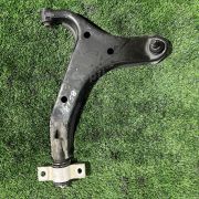 Рычаг Nissan ELGRAND E51 VQ35DE