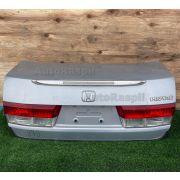 Крышка багажника Honda INSPIRE UC1 J30A