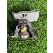 Подушка двигателя Nissan TIIDA C11 HR15DE