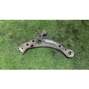 Рычаг Toyota NADIA ACN10 1AZFSE