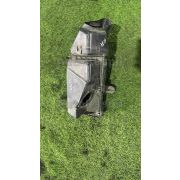 Корпус воздушного фильтра Nissan TEANA J31 VQ23DE