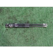 Амортизатор двери Toyota PASSO KGC30 1KRFE