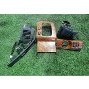 Консоль Toyota MARK II JZX110 1JZFSE