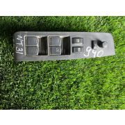 Блок упр. стеклоподъемниками Nissan X-TRAIL NT31 MR20DE