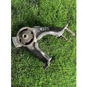 Подушка двигателя Toyota GAIA ACM10 1AZFSE