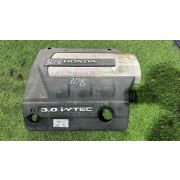 Пластиковая крышка на двс Honda INSPIRE UC1 J30A