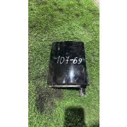 Щечка Nissan NOTE E11 HR15DE