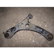 Рычаг Toyota NOAH ZRR70 3ZRFE