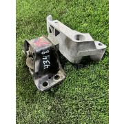 Подушка двигателя Nissan NOTE E11 HR15DE