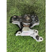 Подушка двигателя Nissan NV200 VM20 HR16DE