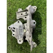 Подушка двигателя Nissan X-TRAIL TNT31 QR25DE