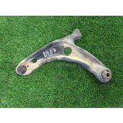 Рычаг Toyota BELTA SCP92 2SZFE