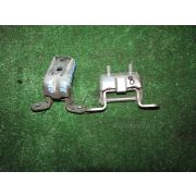 Петли на дверь Nissan DUALIS J10 MR20DE