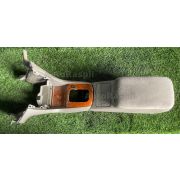 Бардачок между сиденьями Toyota MARK II GX110 1GFE