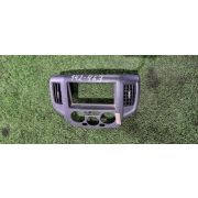 Консоль магнитофона Nissan NV200 VM20 HR16DE