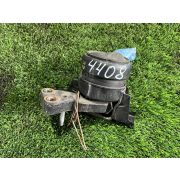 Подушка двигателя Toyota RACTIS NCP100 1NZFE