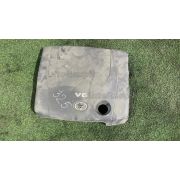 Пластиковая крышка на двс Toyota MARK X GRX120 4GRFSE