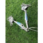 Кронштейн капота Toyota IST NCP60 2NZFE