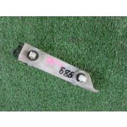 Крепление бампера Nissan CUBE YZ11 HR15DE