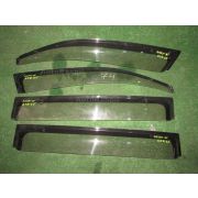 Ветровик Toyota NOAH AZR60G 1AZFSE