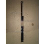 Амортизатор двери Toyota RACTIS NCP100 1NZFE