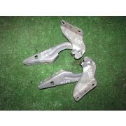 Кронштейн капота Mitsubishi RVR GA3W 4B10