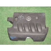 Пластиковая крышка на двс Nissan DUALIS J10 MR20DE