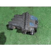 Корпус воздушного фильтра Toyota FUNCARGO NCP20 2NZFE