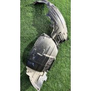 Подкрылок Nissan STAGEA M35 VQ25DD