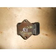 Подушка двигателя Mitsubishi DELICA PE8W 4M40T