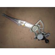 Стеклоподъемник Toyota CROWN MAJESTA UZS186 3UZFE