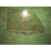 Стекло двери Toyota CROWN GS131 1GGZE