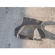 Подкрылок Nissan SERENA NC26 MR20DD