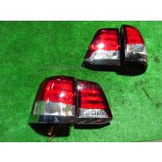 Стоп сигнал Toyota LAND CRUISER UZJ200 2UZFE
