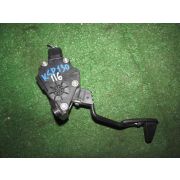 Педаль газа Toyota VITZ KSP130 1KRFE