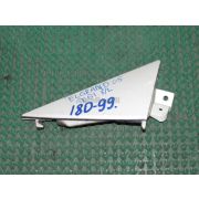 Уголок крыла Nissan ELGRAND E51 VQ35DE