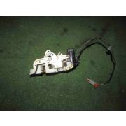 Замок двери Honda CR-V RD1 B20B