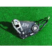 Замок двери Toyota RACTIS NCP100 1NZFE