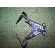 Кронштейн капота Mazda TRIBUTE EP3W L3VE