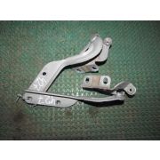 Кронштейн капота Toyota PASSO SETTE M502E 3SZVE